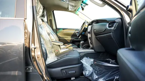 2026 Toyota FORTUNER 缩略图 15