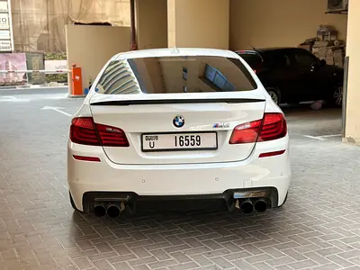 2013 BMW M5 — фото 4