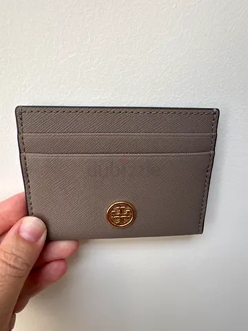 Last Chance PRICE REDUCED ! Tory Burch Slim Card Holder / Leather Card Wallet - Neutral Taupe