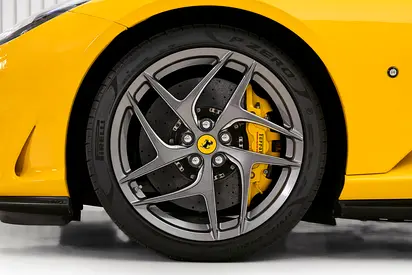 2019 Ferrari 812 照片 8