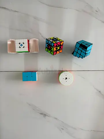 Many different rubiks cubes