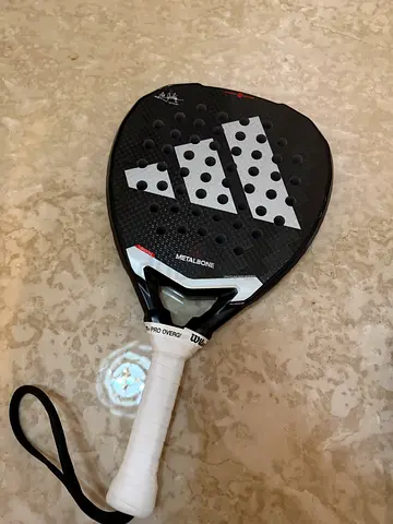 Adidas Carbon Galan metalbone Padel Racket