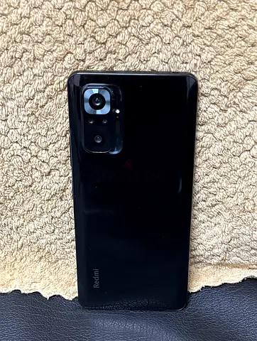 Redmi note 10 pro - Storage 128GB, Ram 6+2GB.Display have little shade.