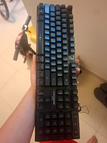 E-Wearn BW16 Mechanical Keyboard - Used, Working