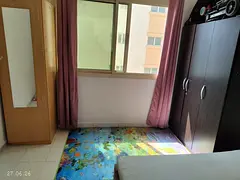 Spacious Only ladies room down have pond park zulekha hospital and  bus stop