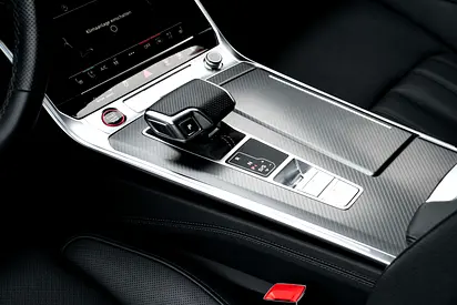 2025 AUDI RS6 照片 10