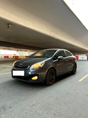 2014 Kia Rio GCC 193,000 km