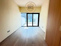 Bouliword view very nice studio availabel with tares 45k 4 cheques