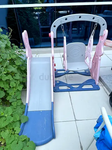 Kid outdoor swing and slide