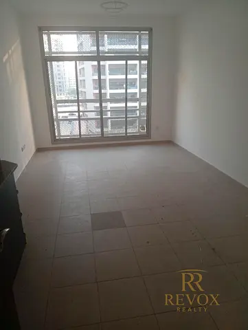 Spacious 1BR | Balcony & Parking | Prime Tecom Location