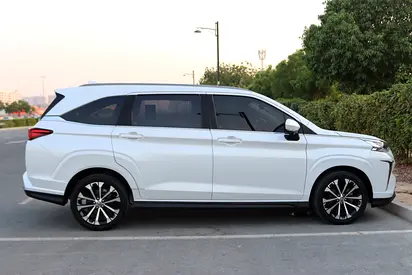 2024 Toyota VELOZ 照片 3