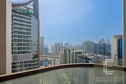 FULLY FURNISHED | VACANT | SPACIOUS 3 BR