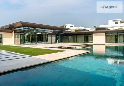 Iconic Designer Mansion | Ultra-Luxury Umm Suqeim