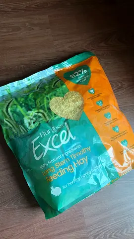 Wood shavings bedding for rabbits (packaged inside a Burgess Excel bag).
