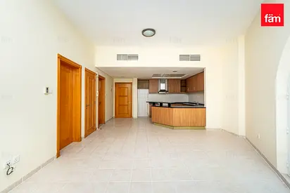Near Metro | Large Layout | Vacant