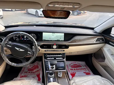 2017 Genesis G90 — миниатюра 12