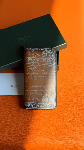 *BERULTI* Itauba Long Zipped Wallet Venezia Calf