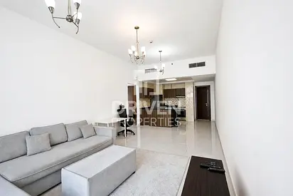 Designer Furnished | Vacant | Spacious Layout