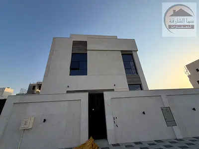 A new villa for sale in Al-Houshi, featuring an Arab-owned ground floor, first floor, and rooftop, finished with top-notch luxury.