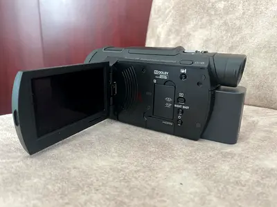 Sony handycam FDR-AX33