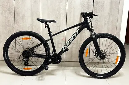 Giant Talon 4 Mountain Bike MTB - Small Size