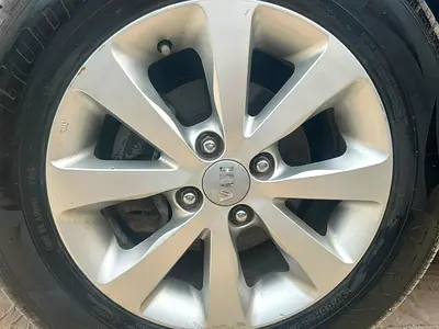 2013 KIA RIO 照片 8