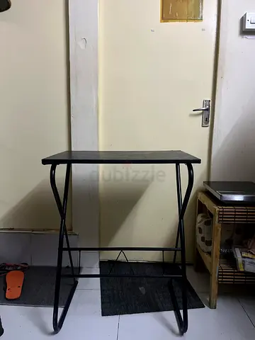2 person table with 1 chair
