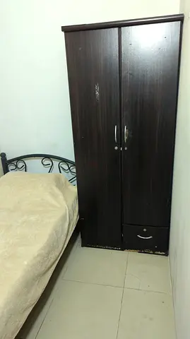 بارتيشن للإيجار – 700 درهم شهريًا