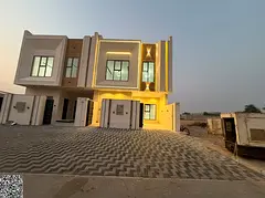 Three-Story Townhouse Villa with Full Central Air Conditioning