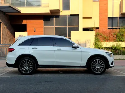 2016 Mercedes-BENZ GLC — фото 6
