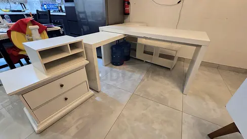 White L shape computer table with shelves ikea