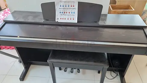 Yamaha Piano