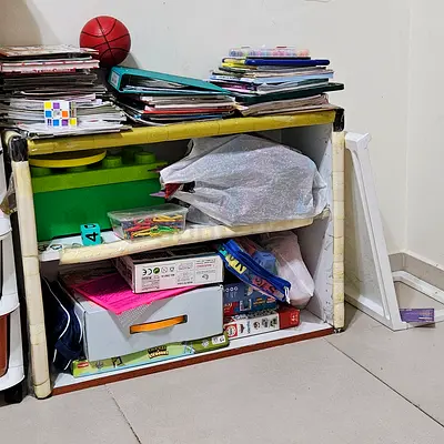 Rack to store books, toys or household items. Can be used to hang in kitchen. C Door also available