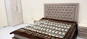 Full furnish room available for rant near sharjah city center bas stop neat and clean al majaz 2