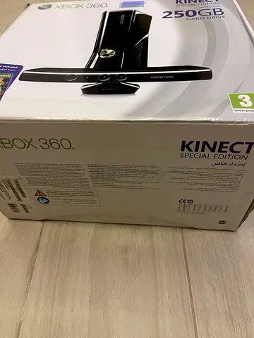 Xbox 360 250GB Kinect Special Edition (with box) - Good condition with all figures for games include
