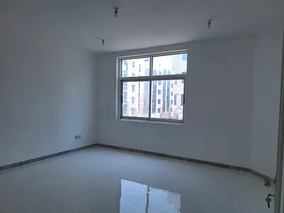 Hall room available from OCT 1 for Families ,Couples or Group of ladies in khalidiya.