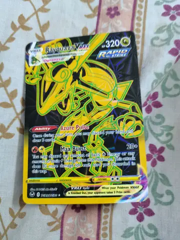 Rare Pokémon VMAX Trading Card (Rayquaza VMAX) - Single Card