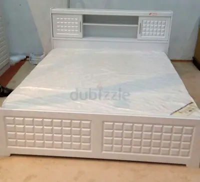 White double bed frame with headboard storage - good condition Size 200×160 With brand new mattr