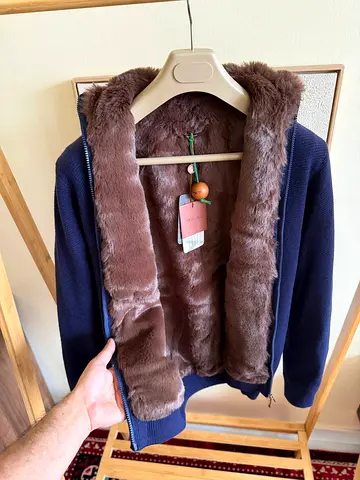 Loro Piana men's navy zip-up jacket with brown faux-fur (SUPER MASTER QUALITY)