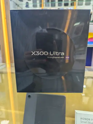 Vivo X300 Ultra (16+1TB) Sealed Pack