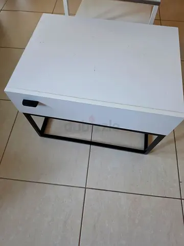 Two Bed Sides