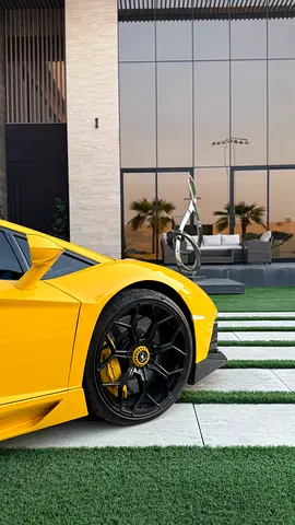 2014 Lamborghini AVENTADOR — фото 6