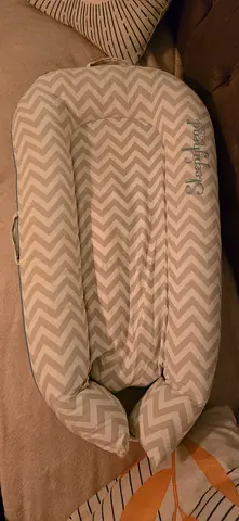 Sleepyhead Deluxe Baby Pod – Grey Chevron