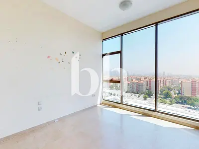 2BR Apartment | Mid Floor | Vacating 11th October.