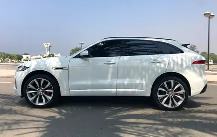 2017 Jaguar F-Pace SC Sport GCC Specs in Excellent Condition