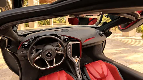 2025 Mclaren 750S 照片 10