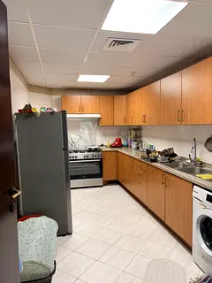 1 Room for Rent in 2 BHK Apartment - working couples/ family only