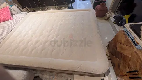 Intex Queen size inflatable mattress