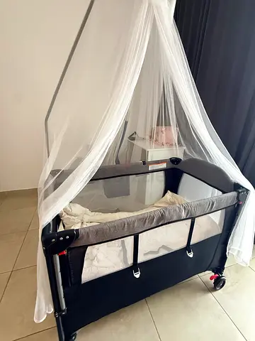 Portable Baby Playpen / Travel Cot/ Baby bed 5-in-1