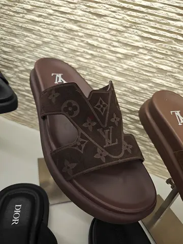 Men slipper